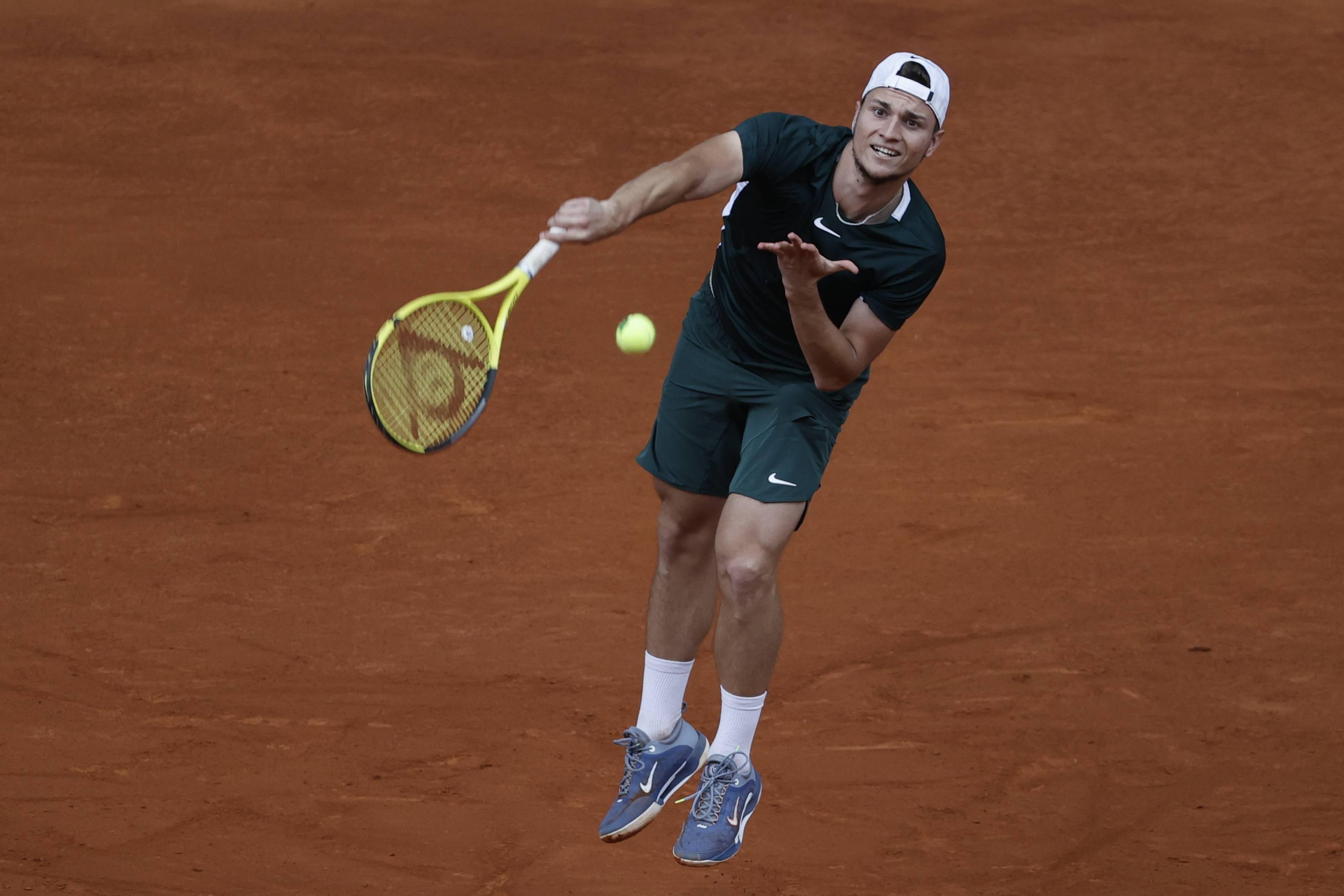 华体会体育-刚刚！加时末段波士顿凯尔特人调整名单以备法国杯纳达尔在塞尔维亚队比赛中关键助攻，广厦男篮集结日强势反弹的简单介绍